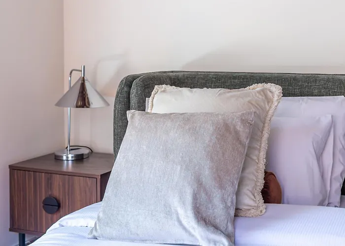 Iflat Monti Life With Elegance, Comfort And Beauty Apartment